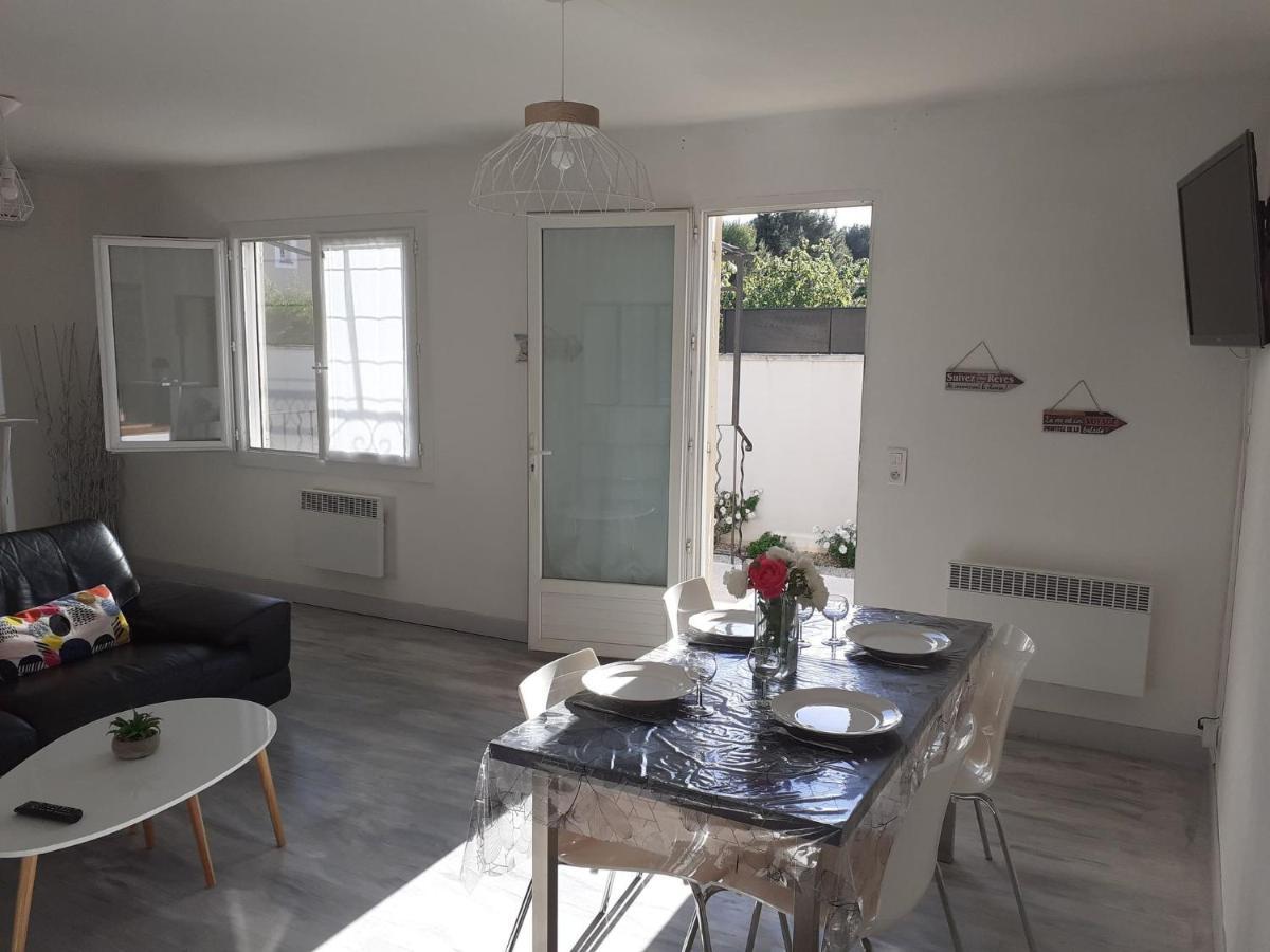 La Maison De Manon, 4-5Personnes, 75M2, Centre Village Avec Piscine Privee Maussane les Alpilles Exteriör bild